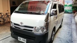 2014 Toyota Hiace Commuter Van FOR SALE