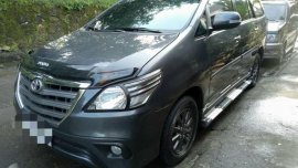 TOYOTA Innova G diesel manual 2015