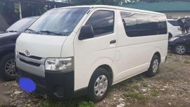 2015 Toyota Hi Ace Commuter 2.5 MT FOR SALE