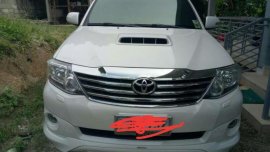 Toyota Fortuner 2013 Automatic White 880k Neg