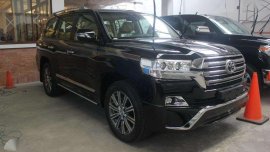 2018 Toyota Land Cruiser VX Platinum Edition Dubai Version