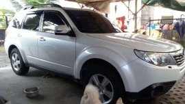 Subaru Forester 2011 AWD automatic transmission 20 gas