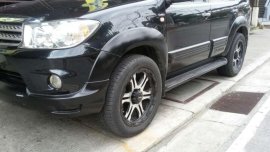 2010 TOYOTA Fortuner g 2.5 automatic