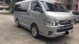 Selling my 2017 GL TOYOTA Grandia AT Color Silver