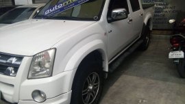 2013 Isuzu D- max White For Sale 