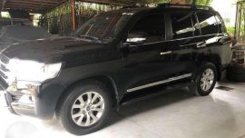 2016 2017 Toyota Land Cruiser Premium LOCAL