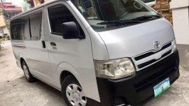 2013 Toyota Hiace Commuter 2.5 Diesel MT