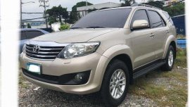 2012 TOYOTA Fortuner MT FOR SALE