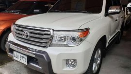 Toyota Land Cruiser VX LC200 local 2015 FOR SALE