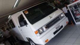 Lowest down ever Mitsubishi L300 fb free dash cam back up camera