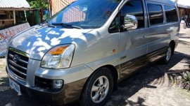 2012 Hyundai Starex Crdi AT Surplus