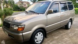 Toyota Revo 2000 for sale