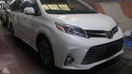 BRAND NEW 2018 Toyota Sienna Limited FOR SALE