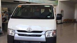 TOYOTA HIACE COMMUTER DIESEL M/T 2018 EURO 4