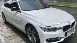 Bmw 328i Sport Line 20tkms AT 2014 for sale