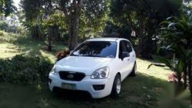 For sale Kia Carens 2011 manual tranny.