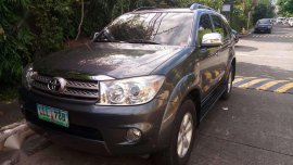 Toyota Fortuner 2011 FOR SALE