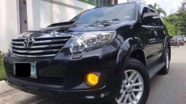 2013 Toyota Fortuner 25G VNT FOR SALE