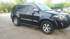 SELLING TOYOTA Fortuner V 4x4 2007 automatic
