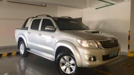 Toyota Hilux 2012 4x4 AT FOR SALE