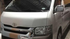 SELLING TOYOTA Grandia Hi Ace GL 2017