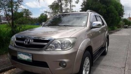 2007 TOYOTA Fortuner G diesel FOR SALE