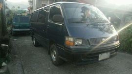2004 Toyota Hiace Commuter Diesel 18 Seaters