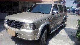 For sale Ford Everest 2005 Automatic tranny 4x2