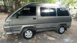 96 mdl Toyota Lite Ace gxl sengkit all power