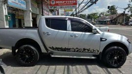 Mitsubishi Strada 2.5 GL 2009 4x2 MT Diesel for sale
