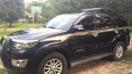 Toyota Fortuner 2012 MT FOR SALE