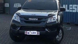 Isuzu Mux 2016 Model MT 4x2 for sale 