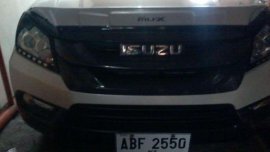 Isuzu MUX model 2015 desiel asking 890k
