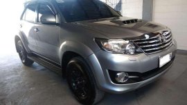 2015 Toyota Fortuner V 4x2 dsl AT FOR SALE