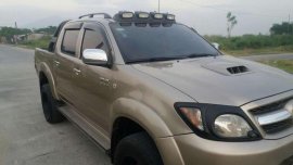 2005 Toyota Hilux 4x4 diesel FOR SALE