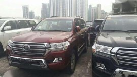 TOYOTA Land Cruiser Prado 3.0L 2018 brand new with unit on hand