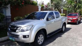 2014 Isuzu Dmax 4x2 30L diesel with automatic trans