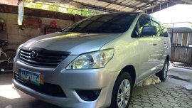 TOYOTA Innova j 2013 mt diesel All original