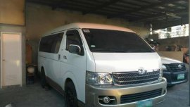 2009 Toyota Hiace Super Grandia FOR SALE