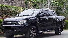 2013 Ford Ranger wild track 4x4 1st own Cebu plate