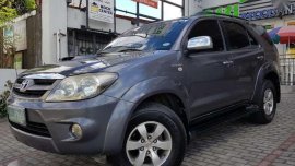 2008 TOYOTA Fortuner V 4x4 Top of the Line First Owned