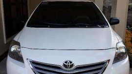 Second hand Toyota Vios 1.3J 2013 model color white