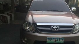 SELLING TOYOTA Fortuner 2008 GASOLINE