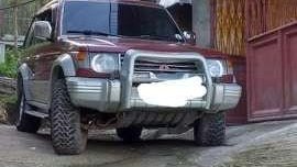 Mitsubishi Pajero 4x4 red 1996 for sale 