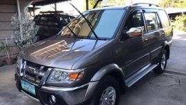 Isuzu Crosswind Sportivo manual turbo diesel 2011