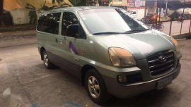 SELLING Hyundai Starex crdi matic 2006