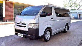 2015 Toyota Hi Ace Commuter Super Fresh 918t Nego Batangas Area