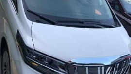 2019 TOYOTA Alphard Pearl White 2 units open for negotation