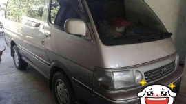 Like New Toyota Hiace for sale
