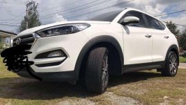 2016 Hyundai Tucson 20 CRDi GLS DSL Top of the line Additional Option